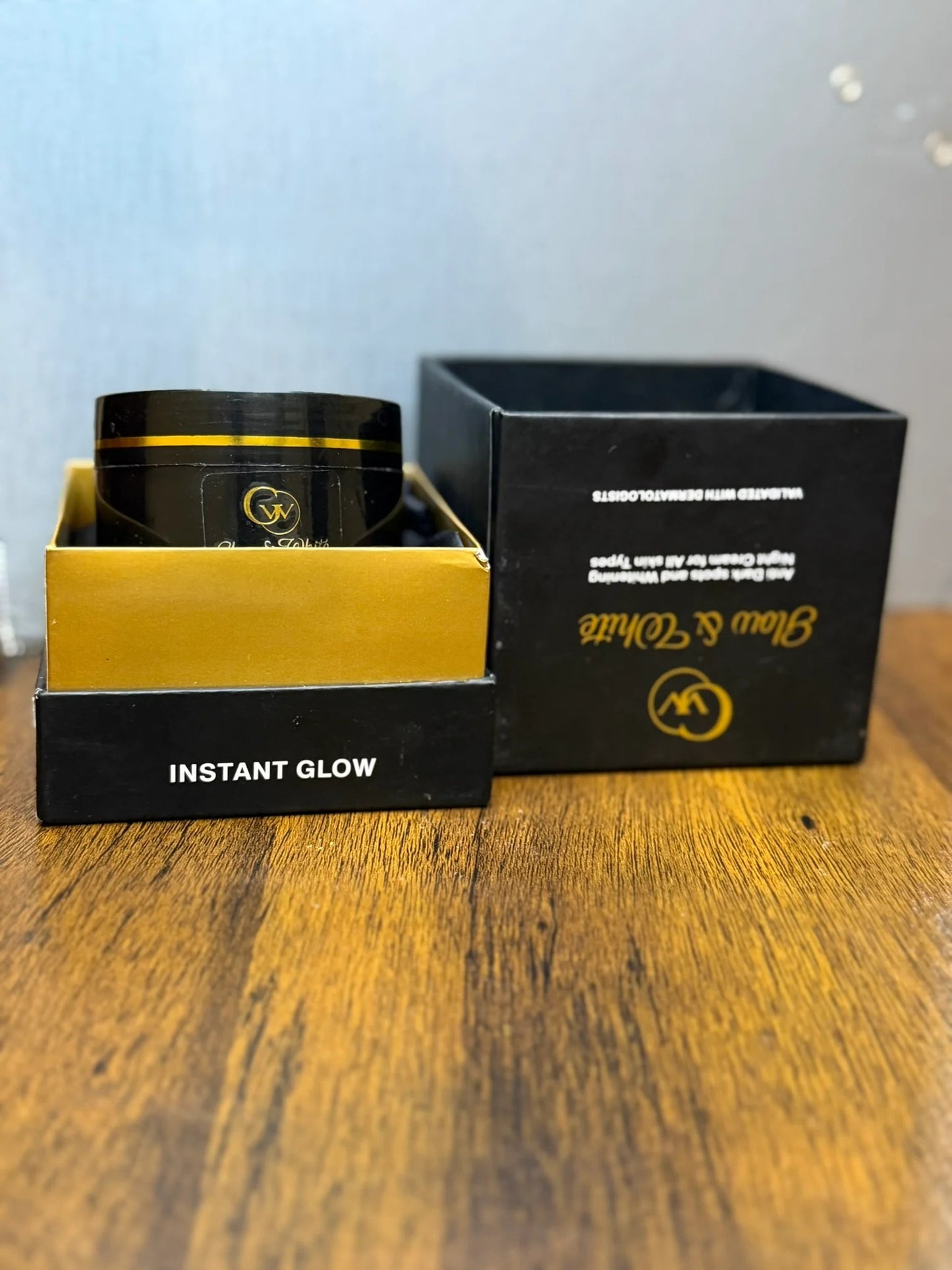 Glow & White Crème – Dark Spot Remover, Skin Brightening & Hydrating Face Cream